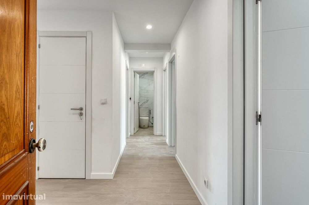 Apartamento T3 Completamente Renovado | Rua da Juventude, Barreiro — Alto Do Seixalinho, Santo André E Verderena, Setúbal
