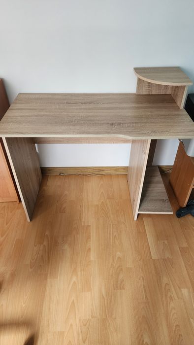 Biurko w stanie bardzo dobry