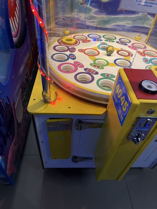 Продам - Ігровий автомат Slam.