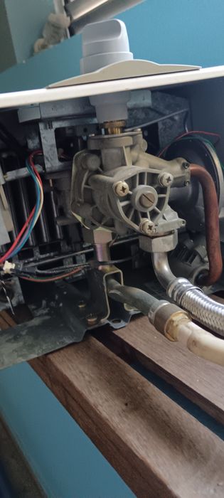 Esquentador e botija