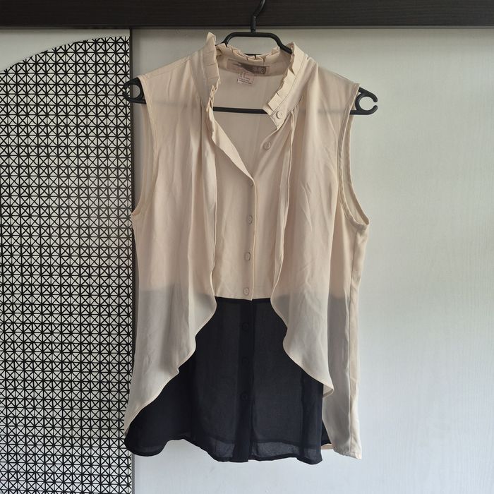 Śliczna bluzka, koszula damska bez rękawów, Love21, r M