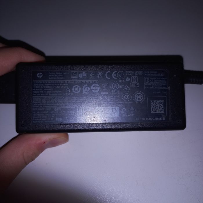 HP 15/15-8265U/ 16GB / SSD 256GB + HDD

512GB/MX110 / комплект