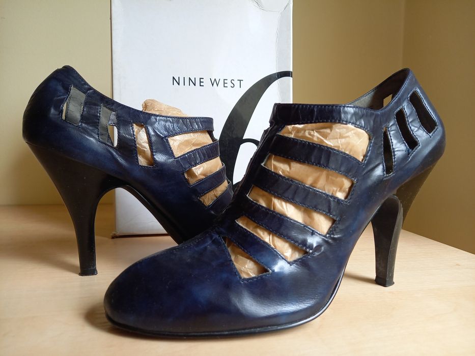 buty damskie NINE WEST stan BDB skóra naturalna - granatowe