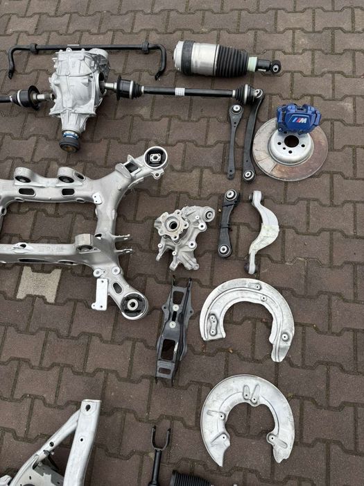 Підвіска підрамник цапфа ричаги амортизатори Bmw 5 g60 g61 бмв г60