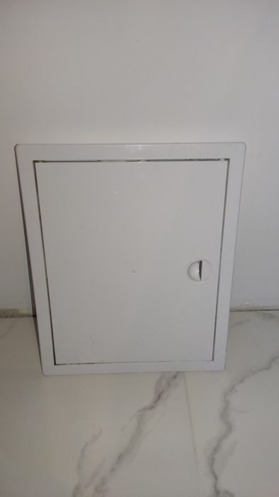 Rewizja drzwiczki do wodomierzy