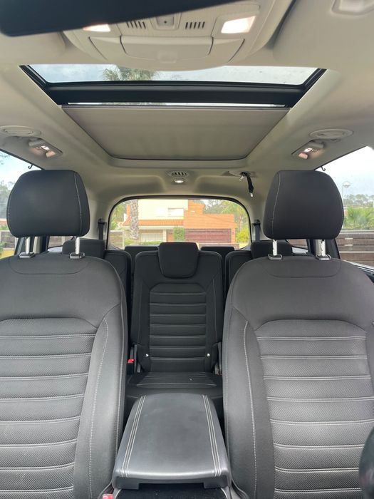 Ford Galaxy 2016