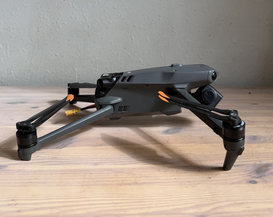Тушка дрон Dji mavic 3e наліт 47 год.