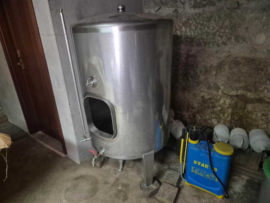 vendo cuba em inox de 500 litros