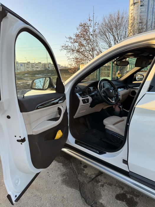 Продаю авто всі питаня по телефону.