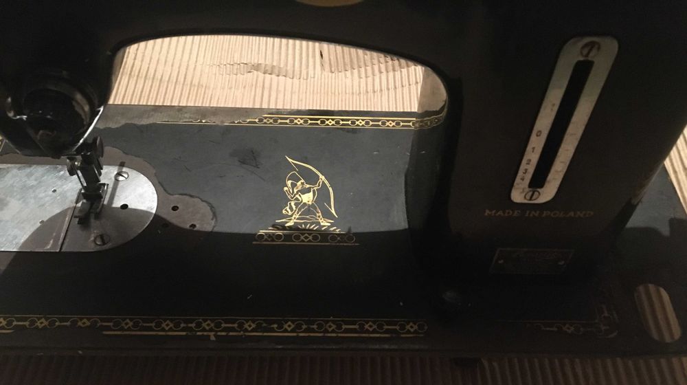 Maszyna do szycia Łucznik zabytek