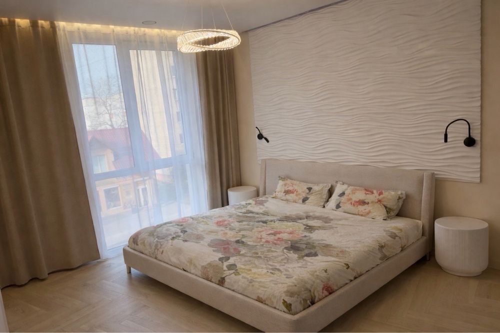 Продаж 3-кімнатної квартири з дизайнерським ремонтом м.Стрий