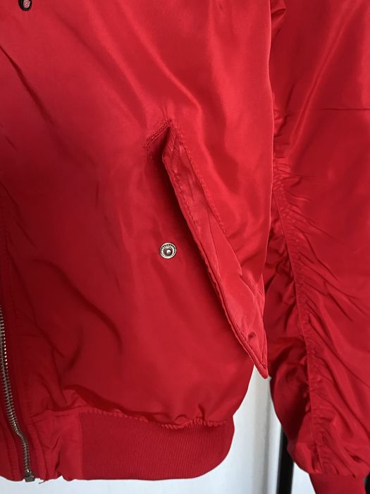 Бомбер для красунь, яскавий з  аплікаціями, розмір- S, бренд H&M