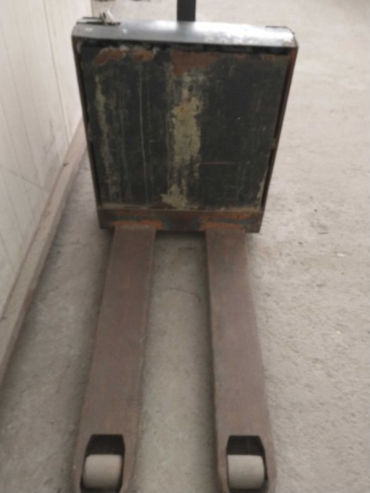 Wózek elektryczny still