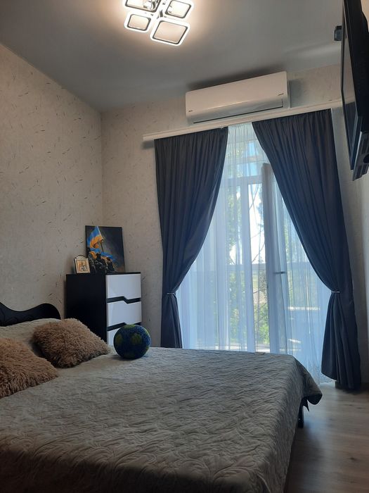 1  кімнатна  в  новобудові за 13500 грн.  Перша  здача !