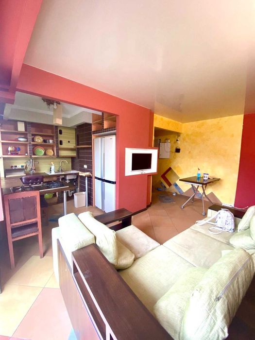 Оренда 2-кім. квартири. вул. Зелена-Самійленка-бл. Центр