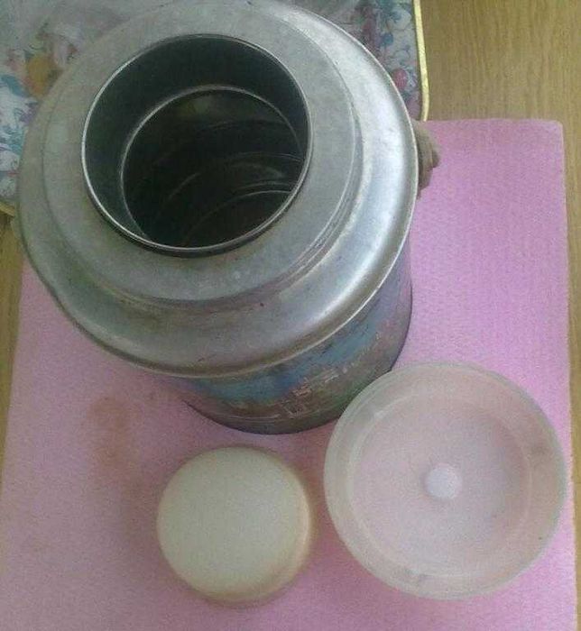 Термос старый для первого , второго блюда