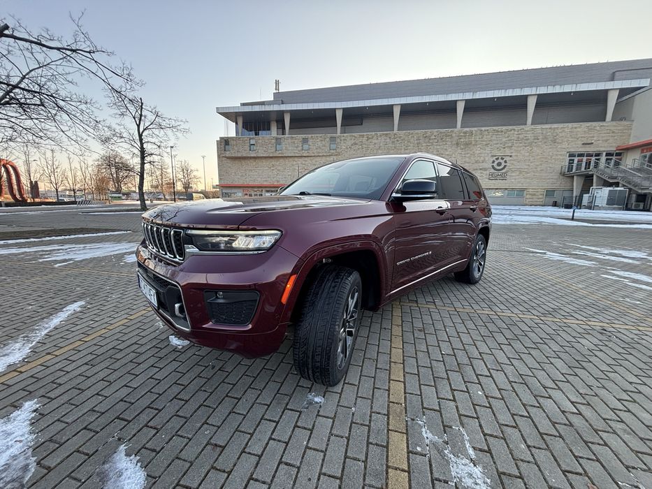 Jeep grand cherokee wl overland