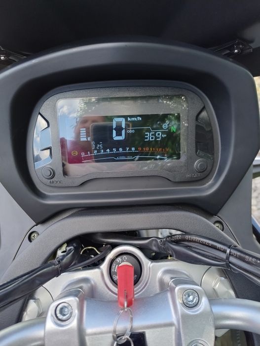 Продам мотоцикл спарк сп300т5