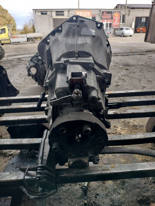 КПП коробка передач Mercedes-Bens W211 2.2D R2112610901