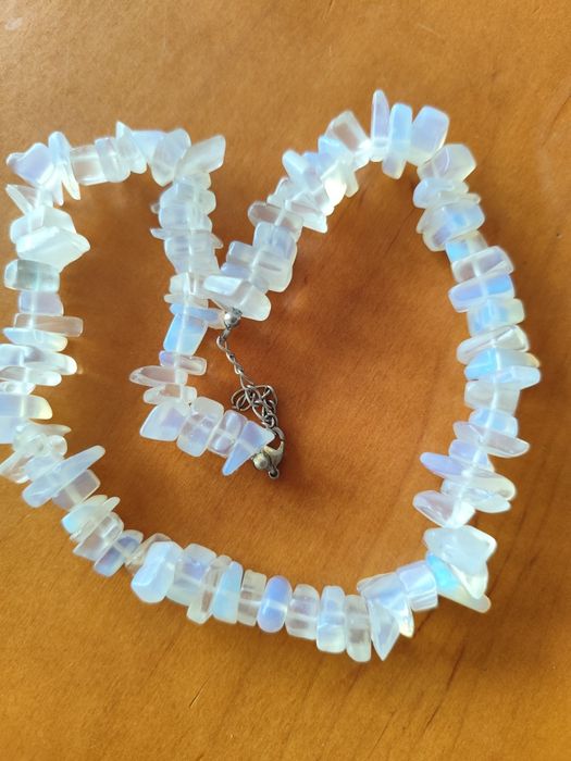 Naszyjnik opal kamień naturalny