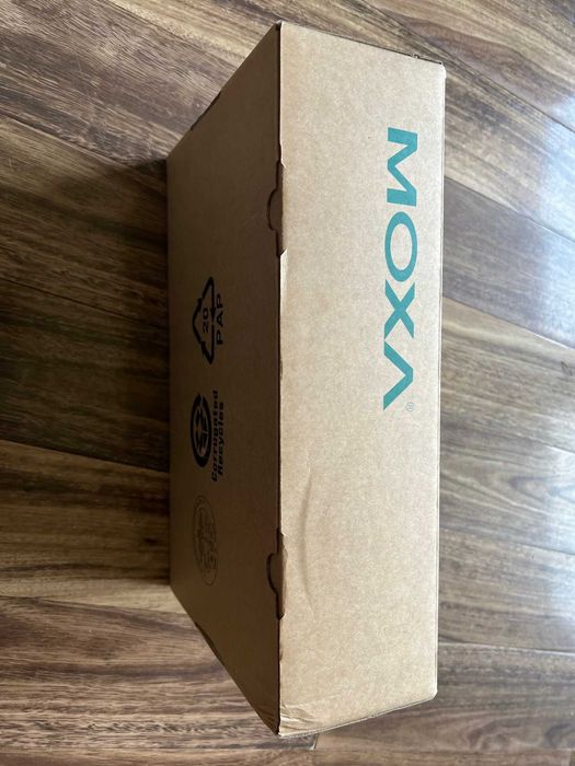 Moxa EDS-518A - Ethernet switch