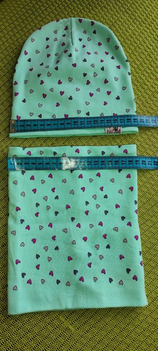 Komplet czapka i komin