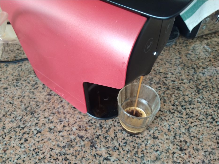 Máquina de café Delta Q peças casa quarto apartamento vivenda escritório gabinete carro cozinha.
