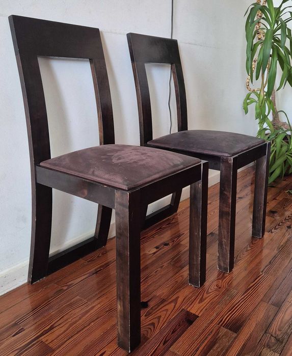 Mesa de Sala de Jantar e 8 cadeiras