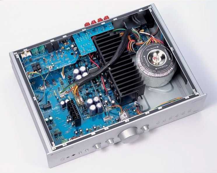 Cambridge Audio Azur A640 V2 Amplificador integrado excelente estado