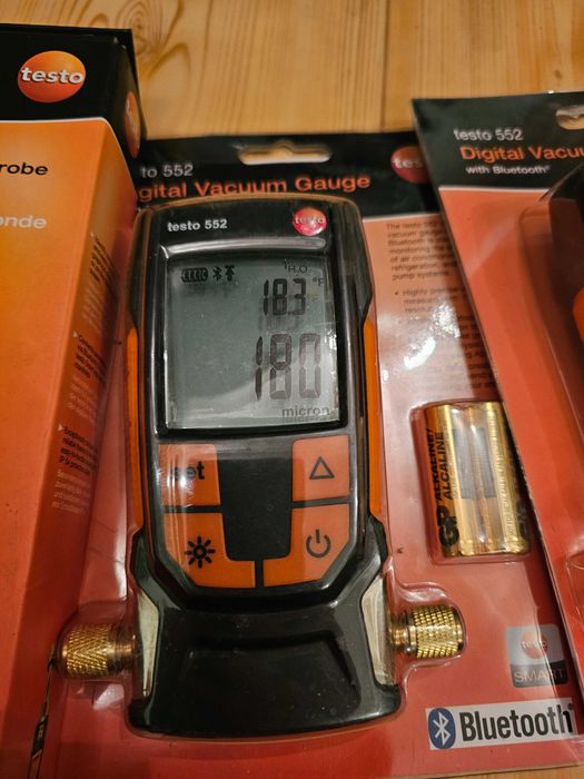 Вакууметр testo 552