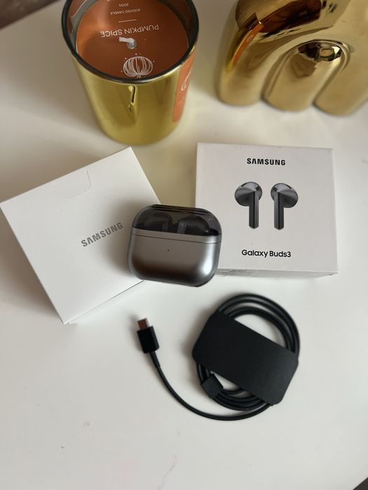 Навушники Samsung Galaxy Buds 3