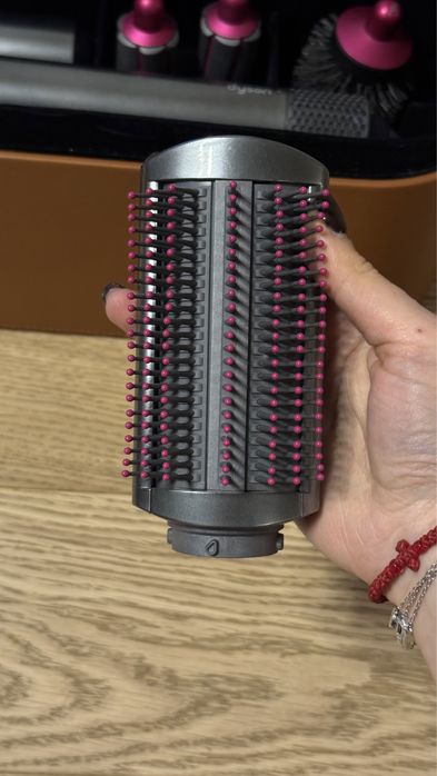 Dyson airwrap рожевий