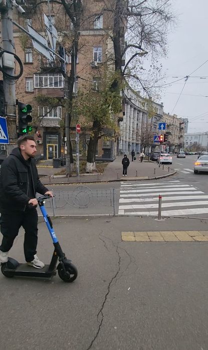 Центр Киева. Ул. Саксаганского 61. 146кв.м. 350тыс.$