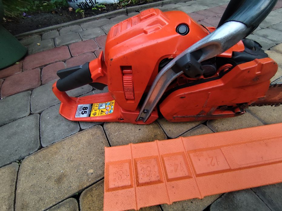 Piła spalinowa Husqvarna model 545.