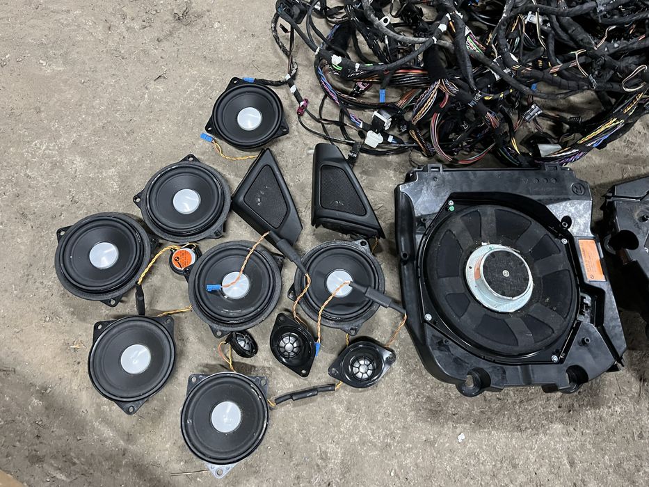 Naglosnienie Harman/kardon bmw f11 f10 glosniki wzmacniacz wiazka kpl