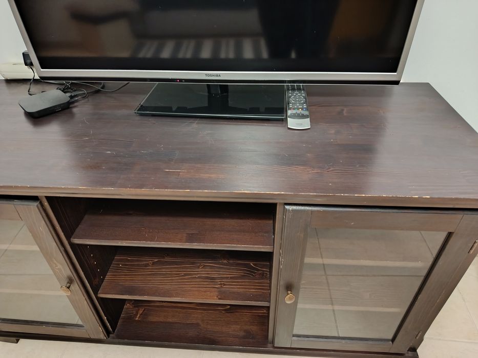 Móvel TV e aparador do IKEA, usado