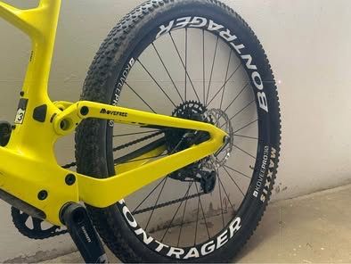 Vendo Bicicleta scott spark rc