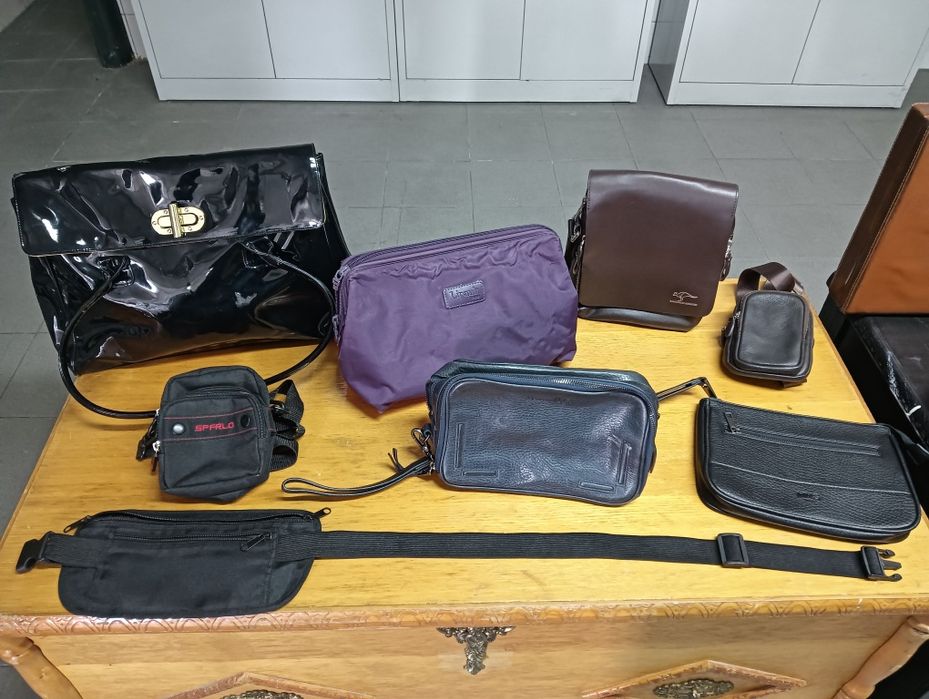 Lote de malas e bolsas