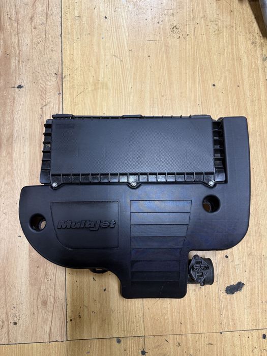 Корпус воздушного фільтра Fiat doblo 1,3 (00-05