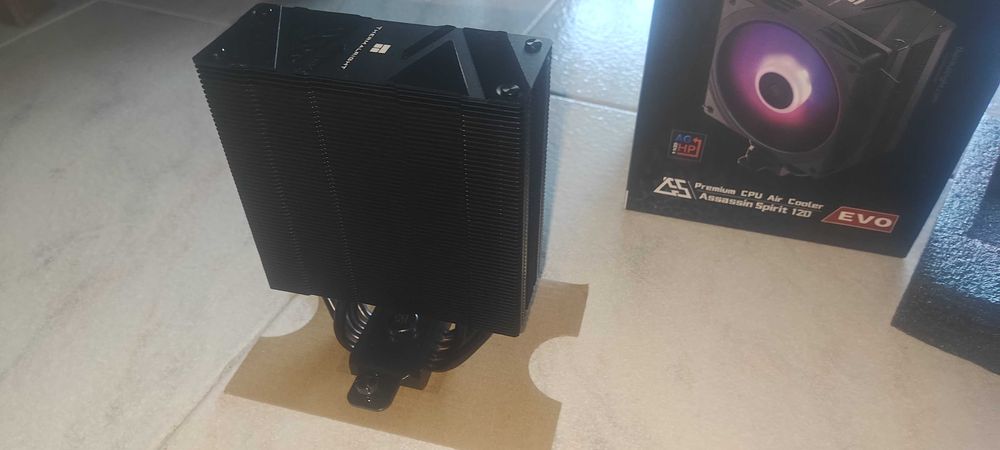 CPU Cooler (Novo nunca usado, mas sem ventoinha)