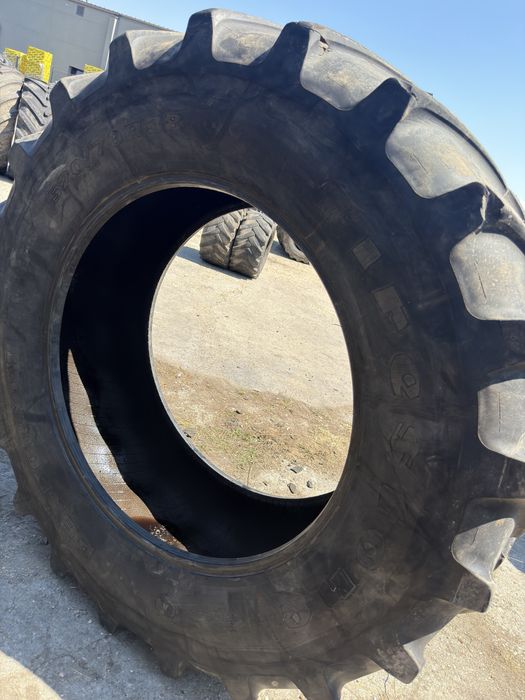 Opona 520/70R38 Firedtone