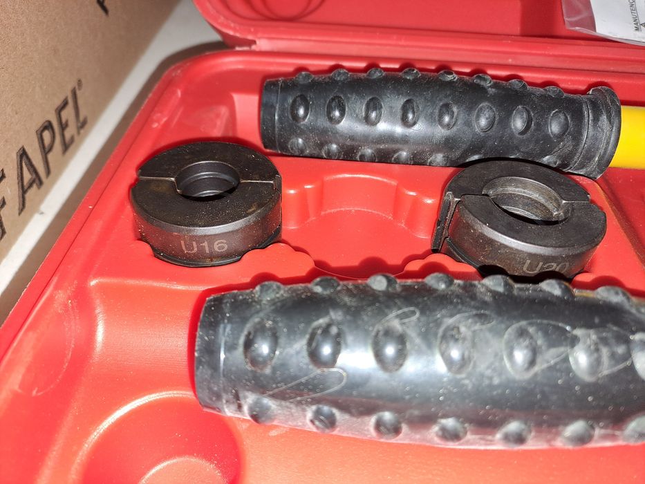 Alicate cravar hidráulico