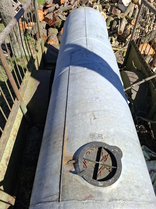 Sprzedam beczkę 2000l