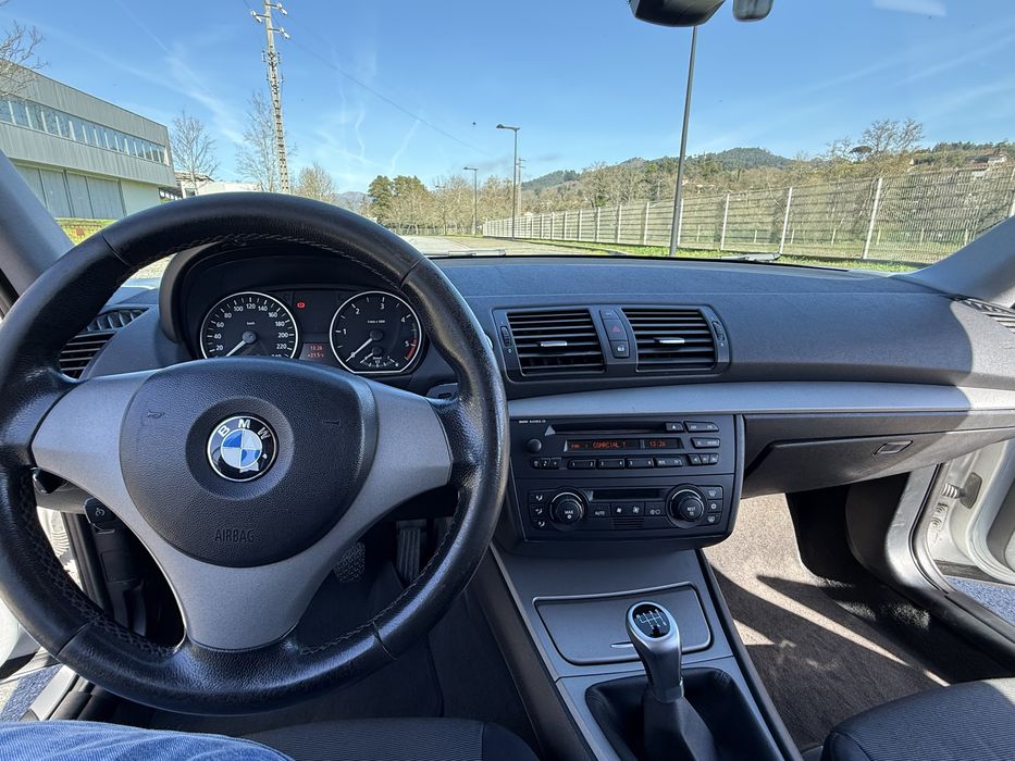 BMW serie 1 e87 118D