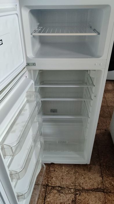 Frigorífico INDESIT