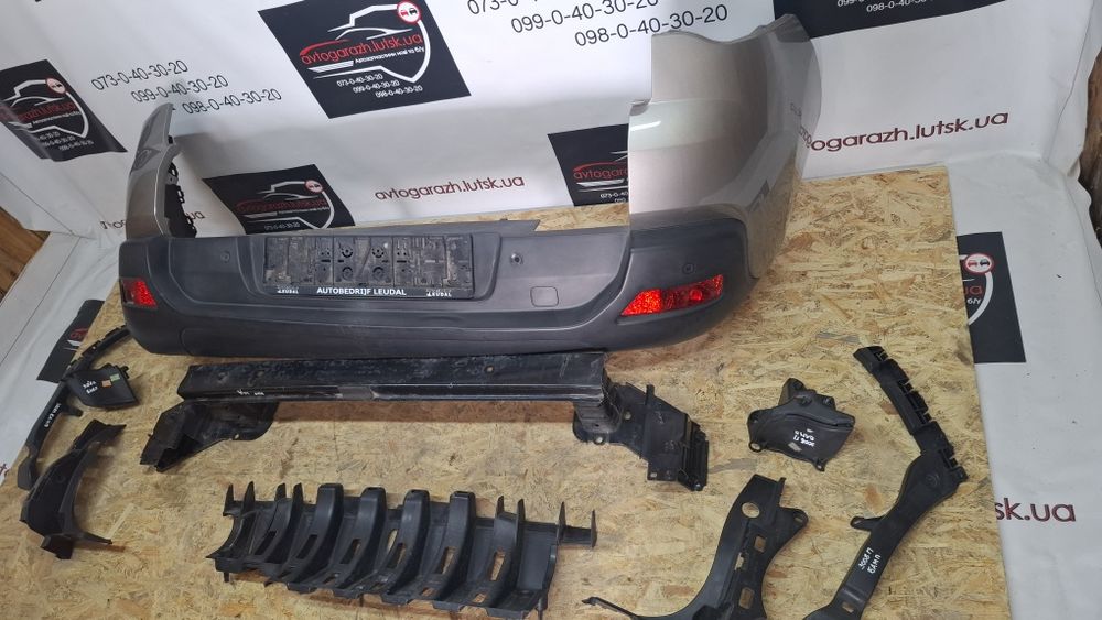 Задній бампер Peugeot 3008 бампер пежо 3008 EVGC