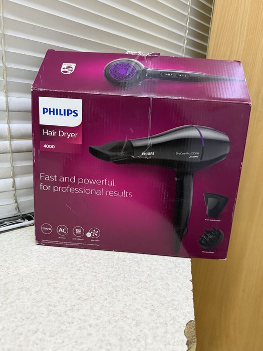 Фен Philips DryCare Pro BHD274