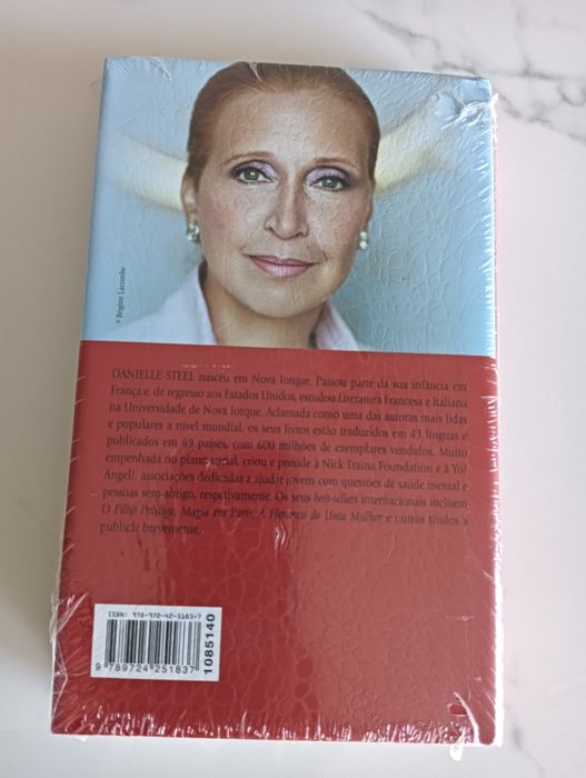 O Apartamento	Danielle Steel	  NOVO!!! Ainda na embalagem!*