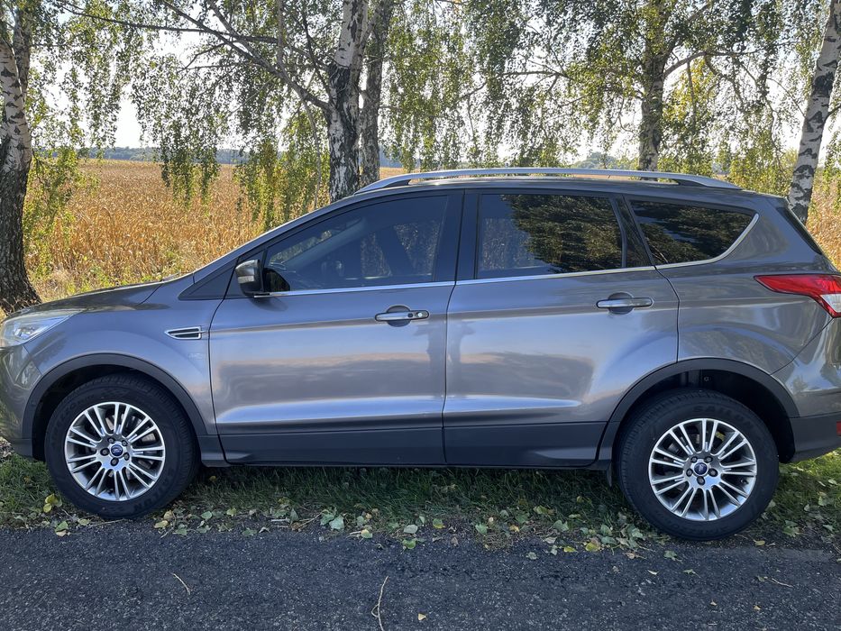 Ford Kuga 2.0 дизель Titanium