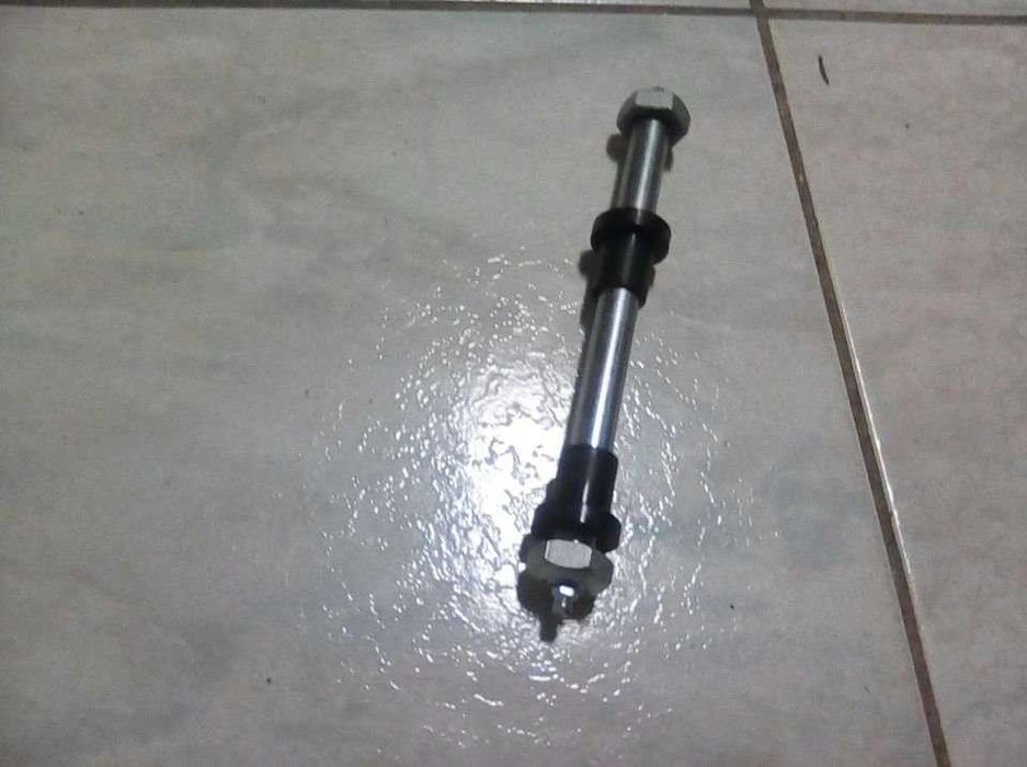 várias peças para motorizadas efs